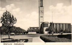 Nikolaikirche Dortmund 1941.jpg
