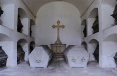 Mausoleum D..jpg