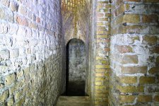 Unter einer Stadt2 (Small).JPG Unter einer Stadt2 (Small).JPG