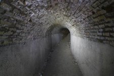 Unter einer Stadt9 (Small).JPG Unter einer Stadt9 (Small).JPG