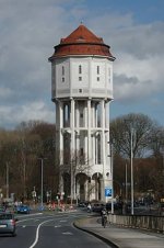 240px-Wasserturm_in_Emden.jpg
