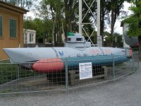 1280px-Submarine_biber_01.jpg