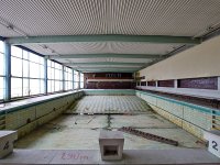 Schwimmhalle4.jpg