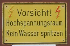 Kein Wasser spritzen.JPG