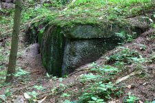 Schachtanlage im Wald22 (Small).JPG Schachtanlage im Wald22 (Small).JPG