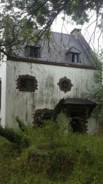 Altes Wohnhaus.jpg Altes Wohnhaus.jpg