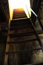 Treppe zur Platform.JPG Treppe zur Platform.JPG