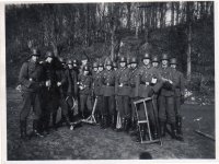 img033.jpg