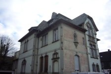 schoeneshaus (1).JPG