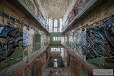 DSC05747-HDR.jpg DSC05747-HDR.jpg