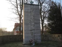 Mahnmal III 2.jpg Mahnmal III 2.jpg