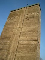 Mahnmal III 4.jpg Mahnmal III 4.jpg