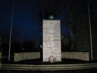 Mahnmal III 7.jpg Mahnmal III 7.jpg