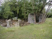 008 Ruinen der Eingangsverteidigung Werk Klein-Tombio.JPG