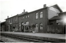 Bahnhof-Thomätor-vor-dem-Krieg-300x195.jpg