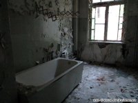 dark-places_sanatorium_C_18.jpg