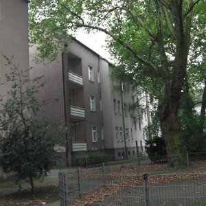 Leerstehende Häuser in Duisburg Marxloh (53).JPG