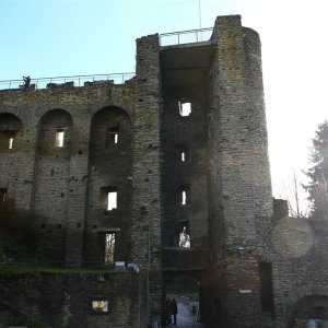 Burg Hohenstein16 (Medium).JPG