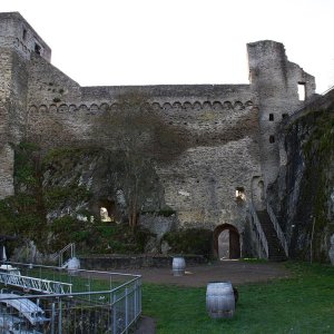 Burg Hohenstein45 (Medium).JPG