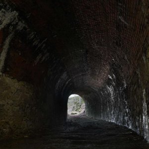 2016-04-08 tunnel und kalkofen in hilter (120).jpg