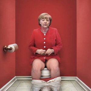 world-leaders-pooping-the-daily-duty-cristina-guggeri-2.jpg