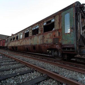 EB-17.jpg