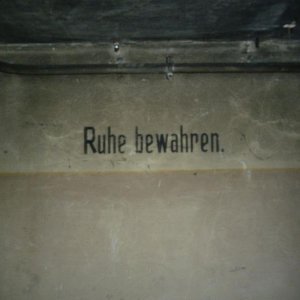 Erhaltene Beschriftung Bunker RT4.jpg