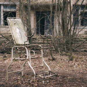 pripyat_birth_chair (2020) Kopie.jpg