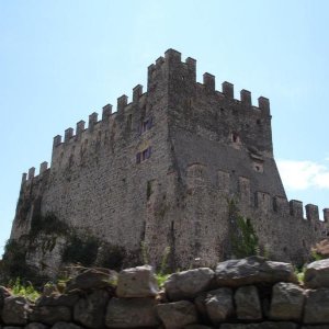 006 Castello Tenno.JPG