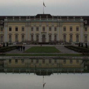 Das_Residenzschloss_ Ludwigsburg.jpg