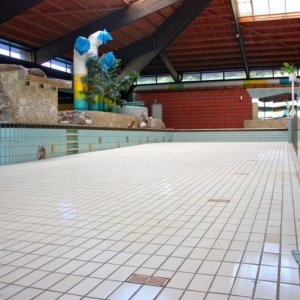 schwimmbad03.jpg