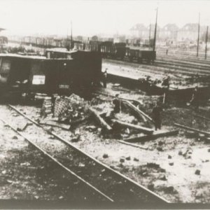 Verladebahnhof Hintergrund Bahnsiedlung 1.jpg