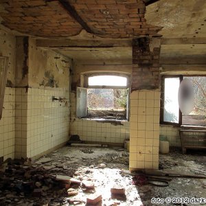 dark-places_sanatorium_B_15.jpg