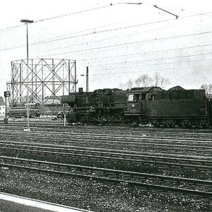 Rückbau des Gasometer 1 rechts Gasometer 2.jpg