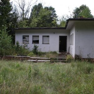 Stasi-Bunker1 (Medium).JPG