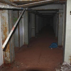 Stasi-Bunker15 (Medium).JPG