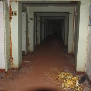 Stasi-Bunker18 (Medium).JPG