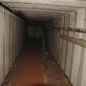 Stasi-Bunker28 (Medium).JPG