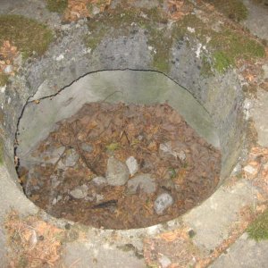 Bunker_Olymp_Riviera_Leptokaria_Katerini_Oben_Glocke.JPG