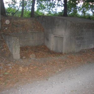 Bunker_Olymp_Riviera_Leptokaria_Katerini_Zugang_2.JPG