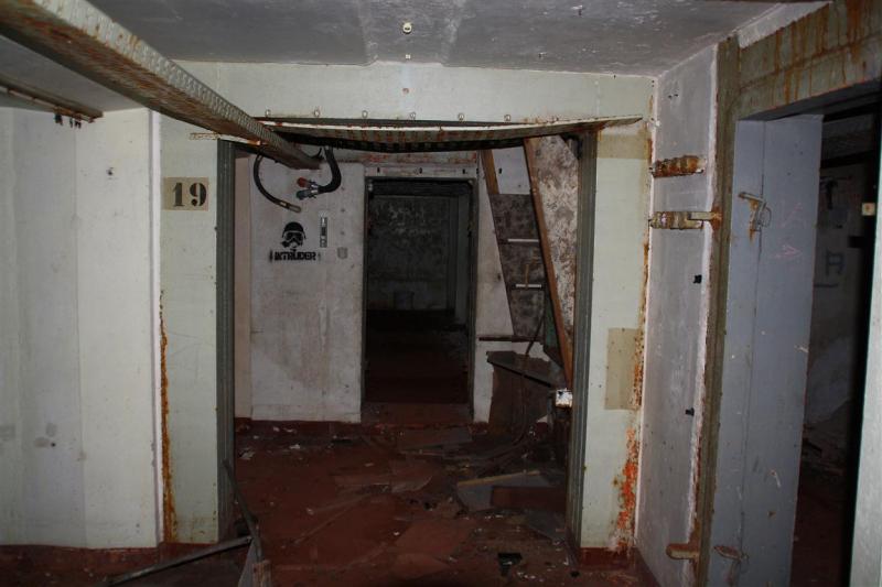Stasi-Bunker30 (Medium).JPG