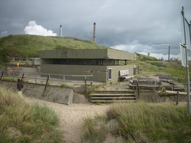 06  Bunker 2  rechte Seite.JPG