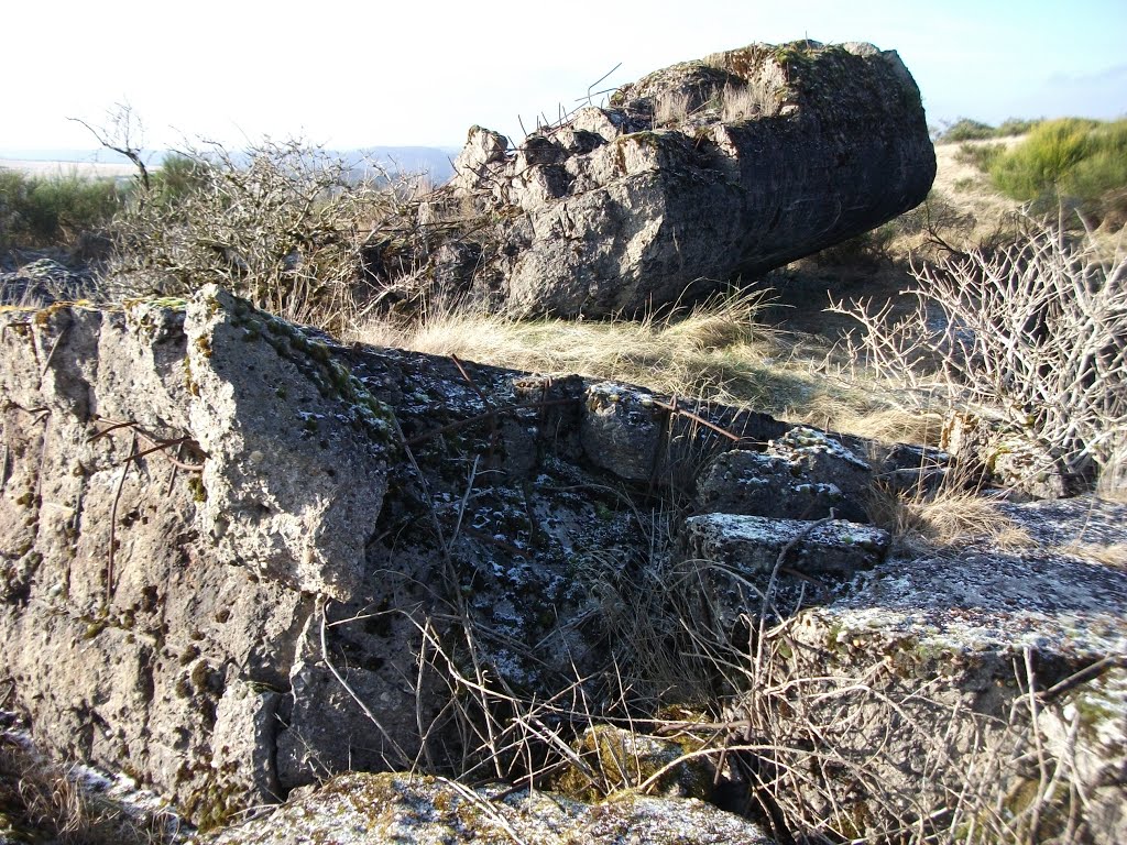 Bunker 9 MG-Schartenstand  (9).jpg