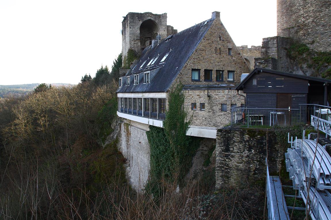 Burg Hohenstein44 (Medium).JPG