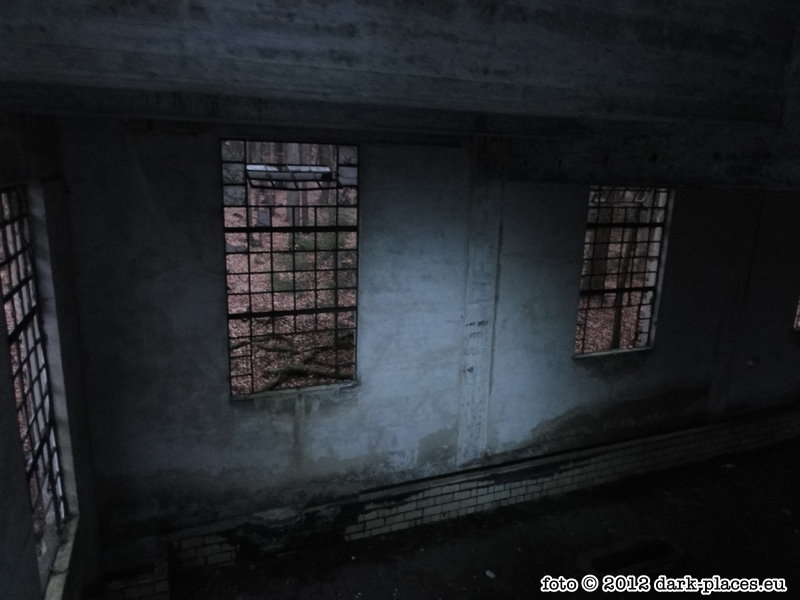 dark-places_muna_136.JPG