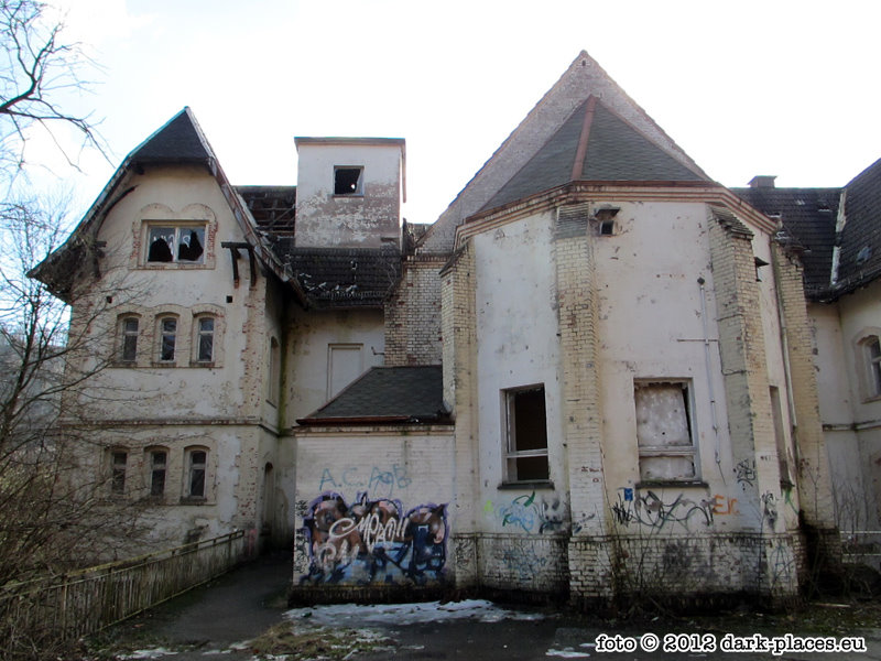 dark-places_sanatorium_A_05.jpg