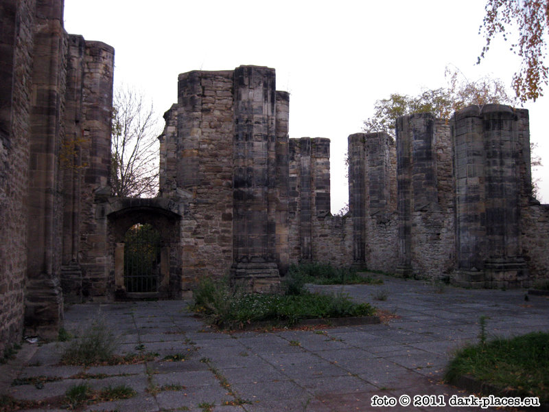 dark-places_Sixti_Ruine_004.jpg