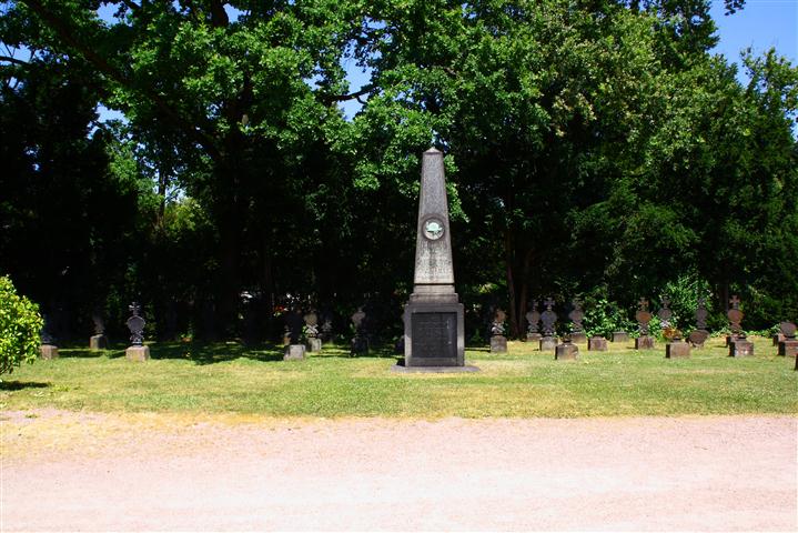 Denkmal Höchst1 (Small).JPG