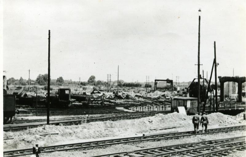 Drehscheibe Soest 1945.jpg