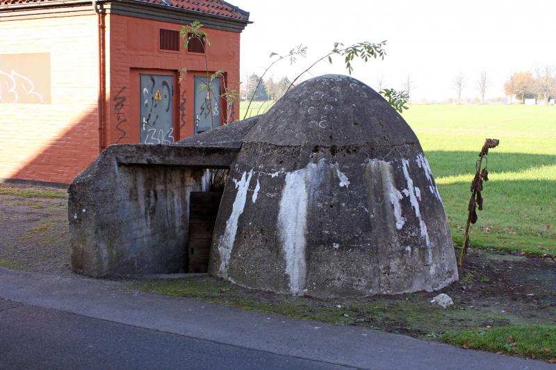 Kleiner Bunker Bergkamen 1.JPG